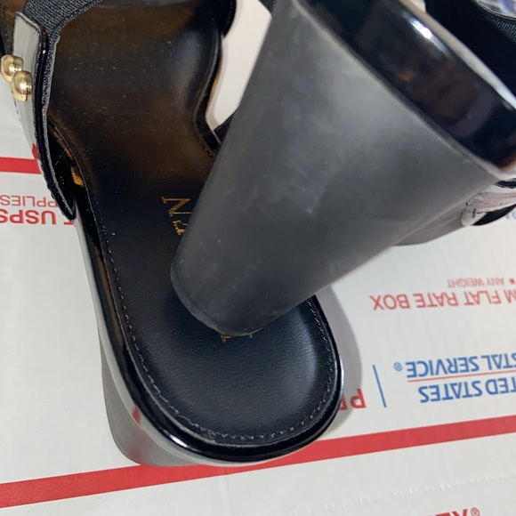 LAUREN Ralph Lauren - Picture 6 of 8